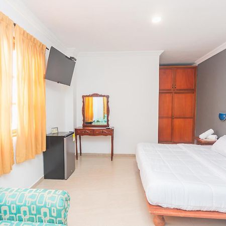 Hotel Baluarte Coast Cartagena Exteriör bild