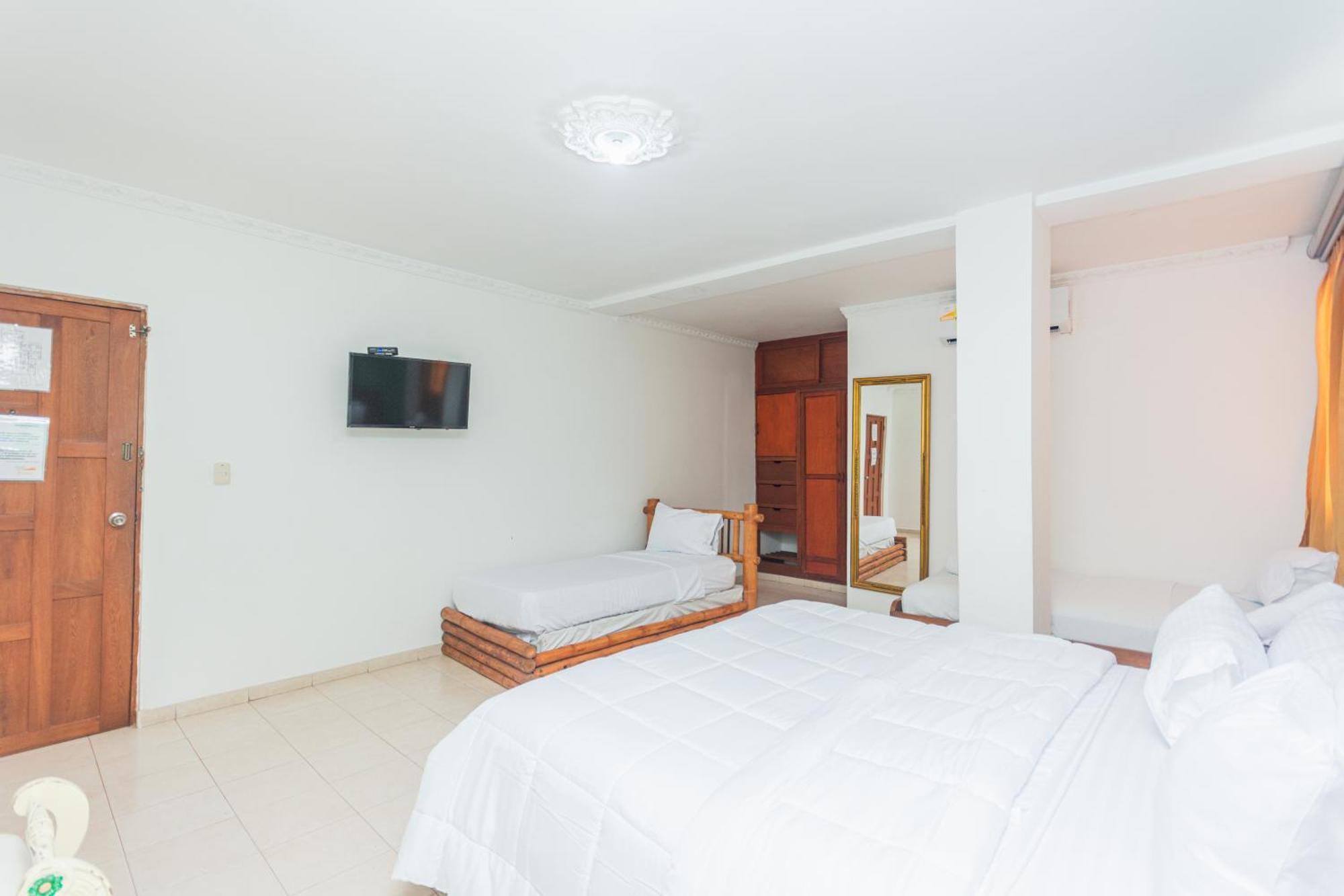 Hotel Baluarte Coast Cartagena Exteriör bild